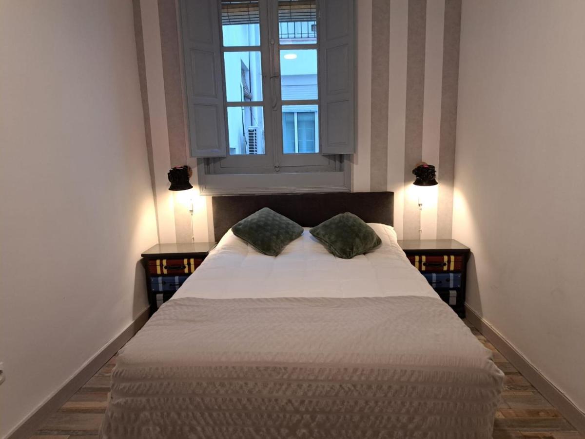 Chueca Modern Apartment มาดริด ภายนอก รูปภาพ