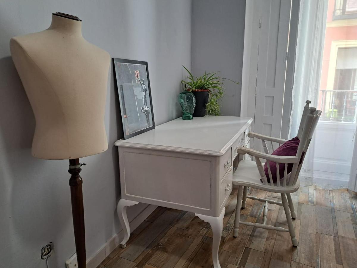 Chueca Modern Apartment มาดริด ภายนอก รูปภาพ